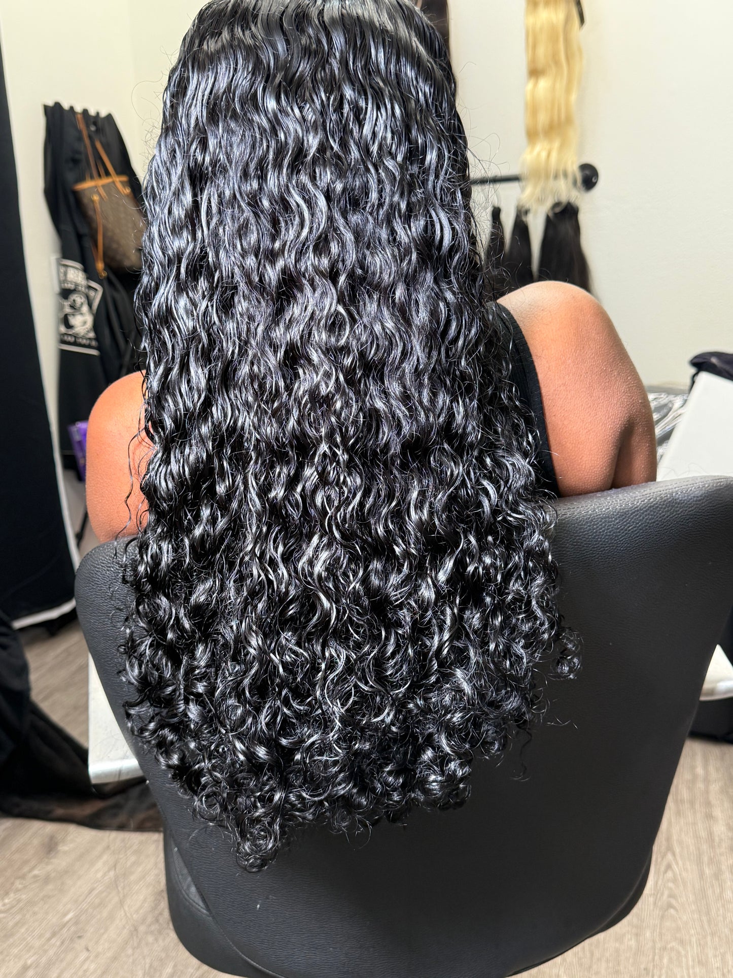 Burmese curly wig